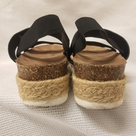 Steve Madden Cybell Sandals - Picture 4 of 6